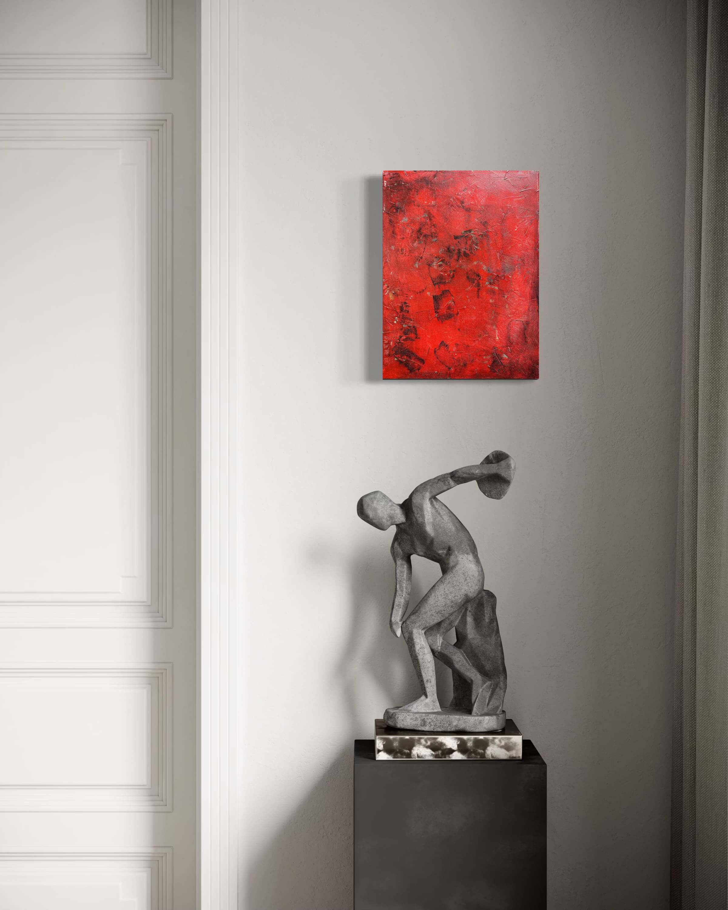 Abstraktes rotes Gemälde von Daniel Beulecke in einem hellen Atelier-Setting